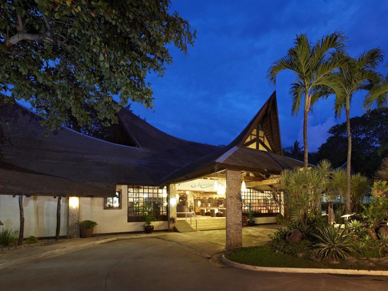 Matabungkay Beach Hotel Батангас Экстерьер фото
